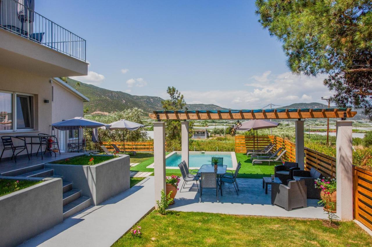 Privileged Villa Nea Peramos  Ngoại thất bức ảnh