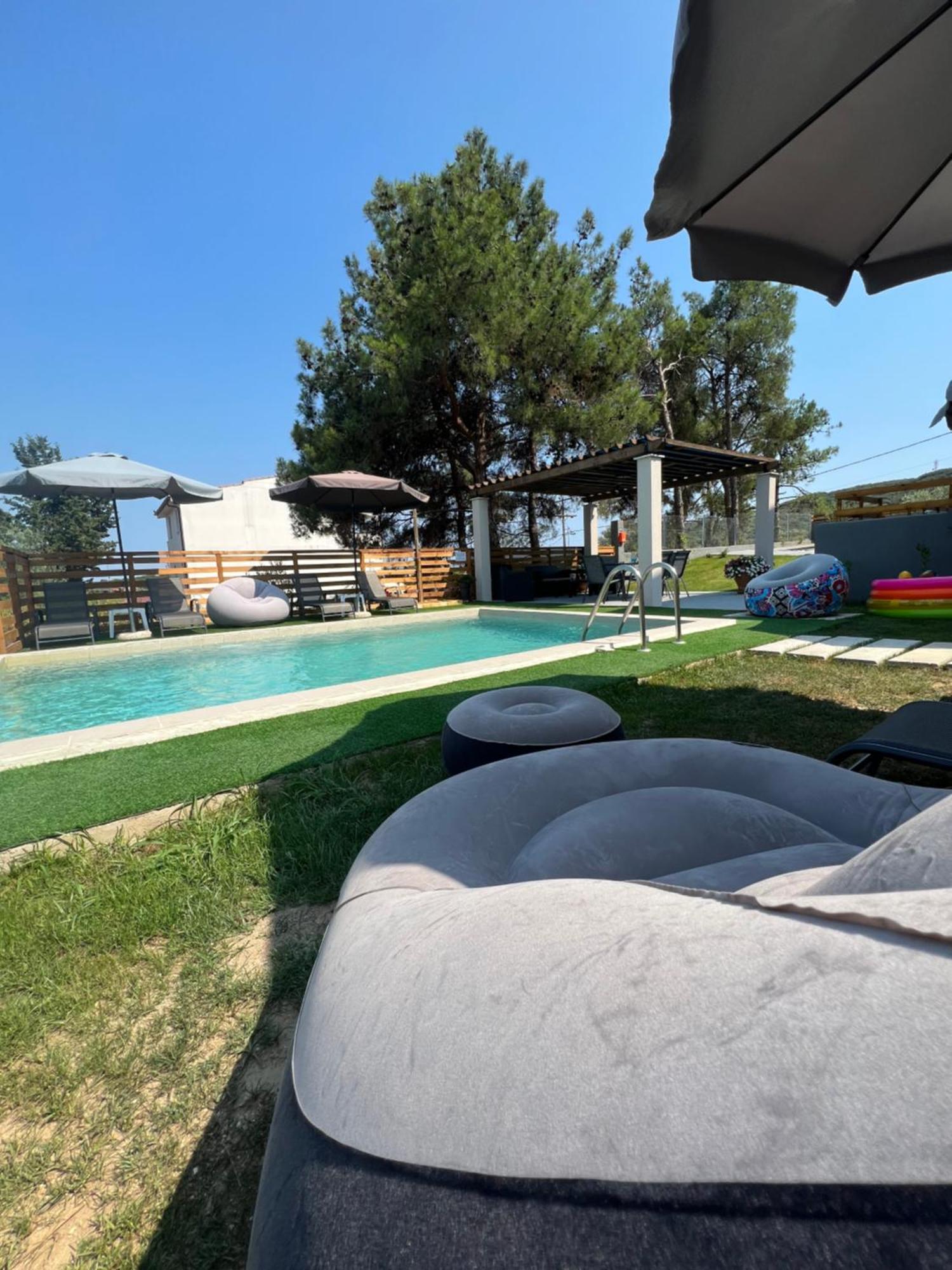 Privileged Villa Nea Peramos  Ngoại thất bức ảnh