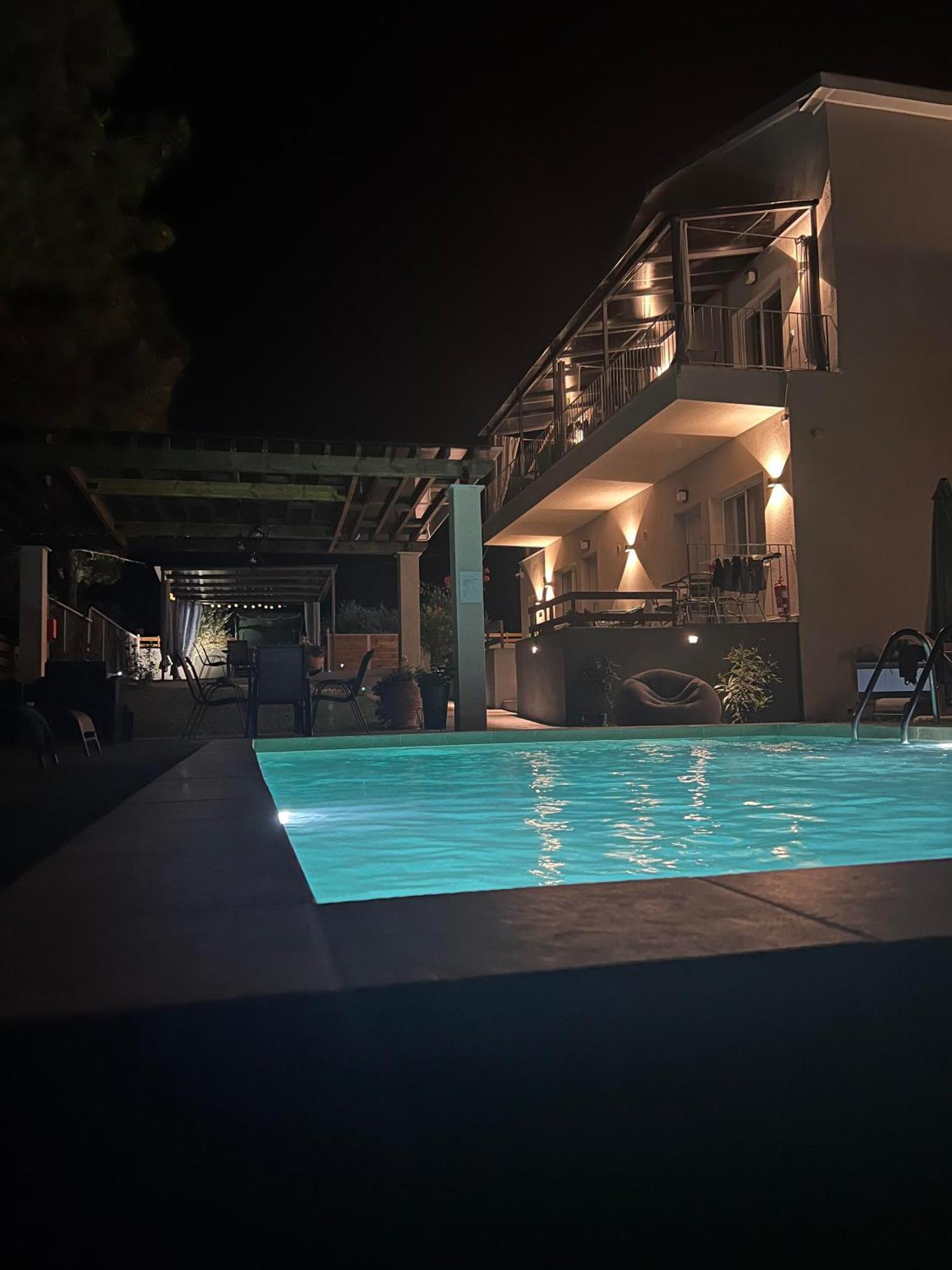 Privileged Villa Nea Peramos  Ngoại thất bức ảnh
